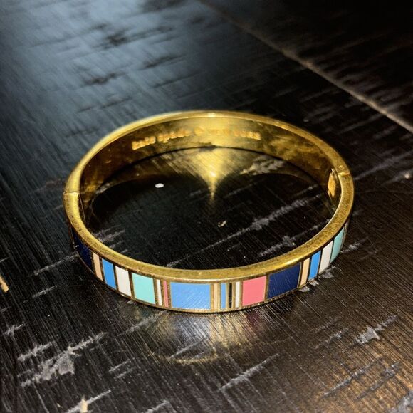 Kate Spade 'Jump for Joy' Idiom Bangle Bracelet, Multi Colorful Gold-Tone - Picture 1 of 10